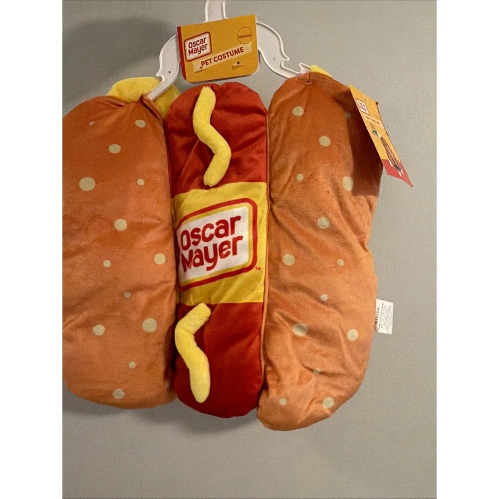 Oscar Mayer muchoscar ground